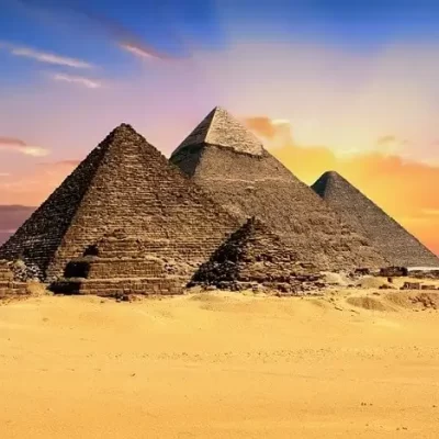 Pyramids-of-Giza-egypt