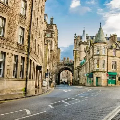 old-town-edinburgh